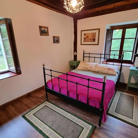 Casa En El Valle Del Oso La Vega (Vega de Liebana, Cantabria)